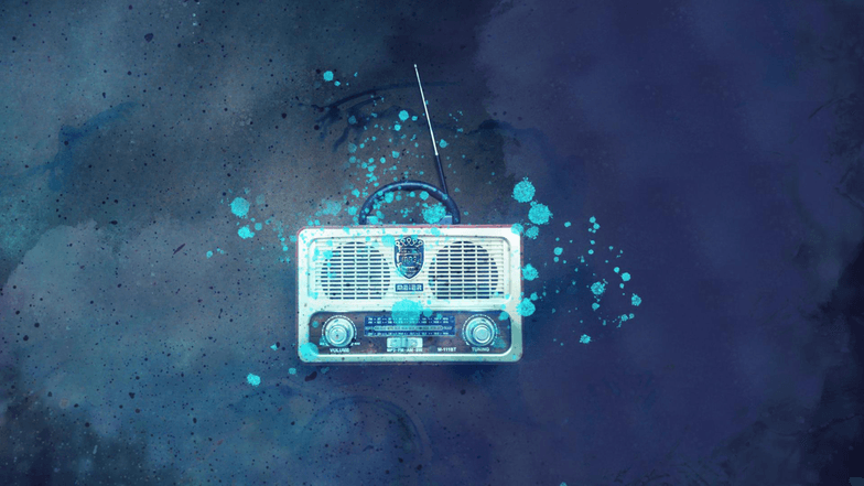 Ein stilisiertes Radio auf einer blauen besprenkelten Oberfläche.