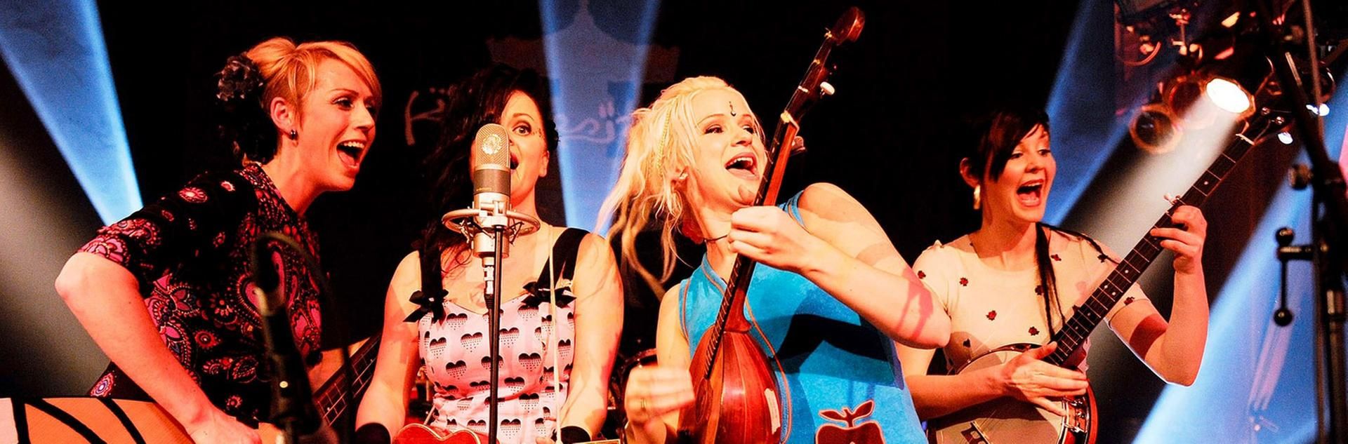 Konzert: Katzenjammer – Kulturkirche Köln 2010