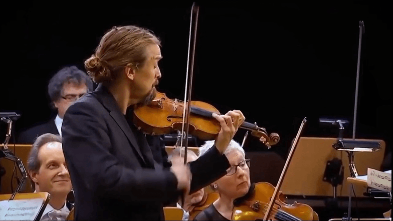 Violinist Christian Tetzlaff spielt mit der Deutschen Kammerphilharmonie Bremen